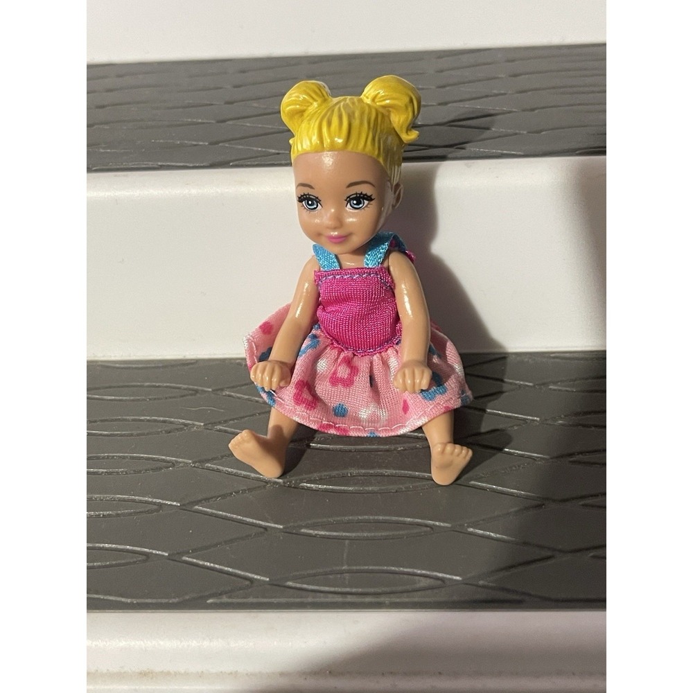 Vintage Mattel Little Girl Doll 4" 1994 Chelsea Kelly
